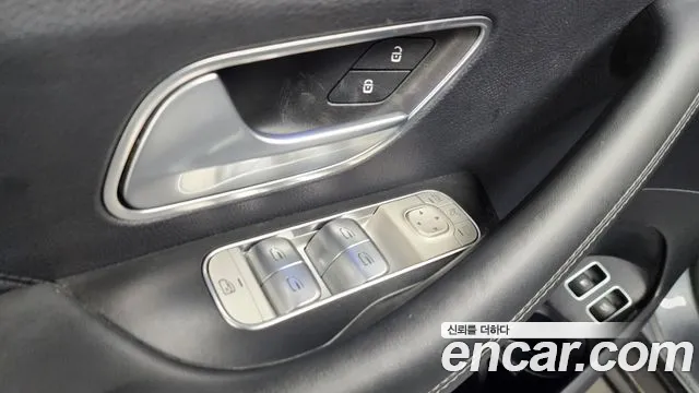 2021 Mercedes-Benz GLE-Class W167 GLE350e 4MATIC Coupe Sold VIN W1NFD5EB0MA450794 – interior seats