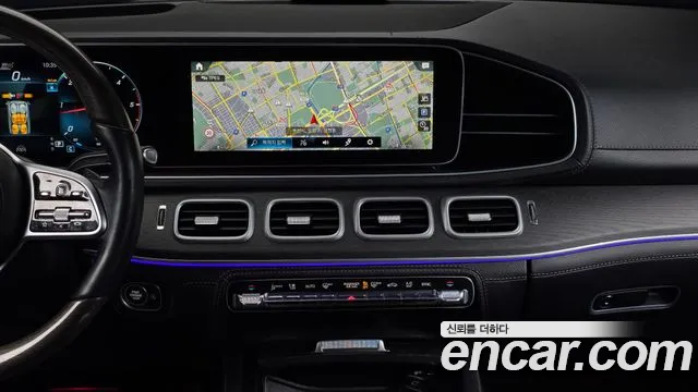 2022 Mercedes-Benz GLS-Class X167 GLS400d 4MATIC Sold VIN W1NFF2DE5NA695046 – interior seats