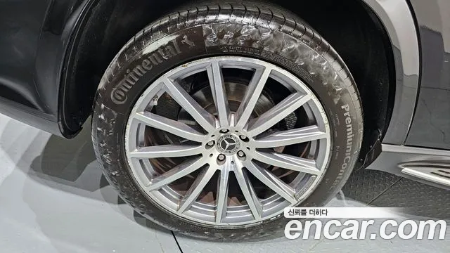 2021 Mercedes-Benz GLS-Class X167 GLS580 4MATIC Sold VIN W1NFF8GE5MA486287 – exterior detail