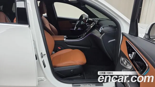 2025 Mercedes-Benz GLC-Class X254 GLC300 4MATIC Avnatgarde Coupe Sold VIN W1NKJ4HB5SF300645 – exterior detail 2025 Mercedes-Benz GLC-Class X254 GLC300 4MATIC Avnatgarde Coupe Sold VIN W1NKJ4HB5SF300645 – exterior detail