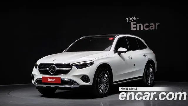 2024 Mercedes-Benz GLC-Class X254 GLC220 d 4MATIC Sold VIN W1NKM0FB7RF141043 – interior seats