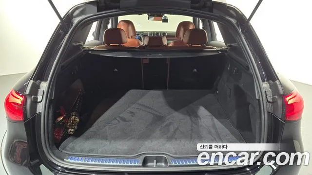 2025 Mercedes-Benz GLC-Class X254 GLC 300 4MATIC Avantgarde Sold VIN W1NKM4HB3SF306046 – dashboard