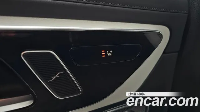 2024 Mercedes-Benz GLC-Class X254 GLC300 4MATIC AMG Line Sold VIN W1NKM4HB8RF215963 – dashboard