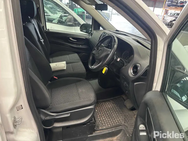 2022 Mercedes-Benz Vito Damaged VIN W1V44760523917852 – photo 15