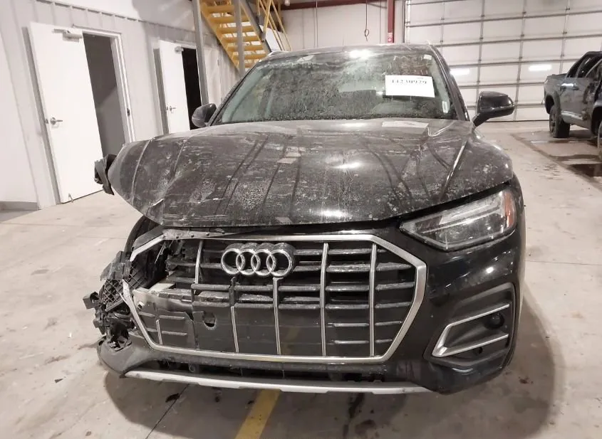 2021 AUDI Q5 – VIN WA1AAAFY6M2083118 2021 AUDI Q5 VIN WA1AAAFY6M2083118
