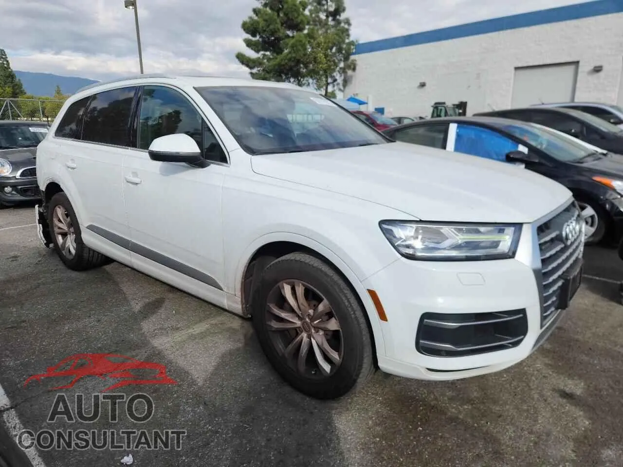 2019 AUDI Q7 Damaged VIN WA1AHAF7XKD016526 – dashboard