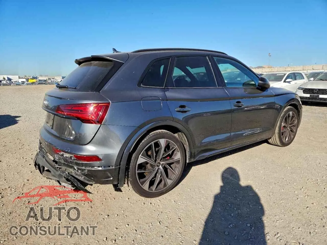 2021 AUDI SQ5 Damaged VIN WA1B4AFY8M2024180 – side profile
