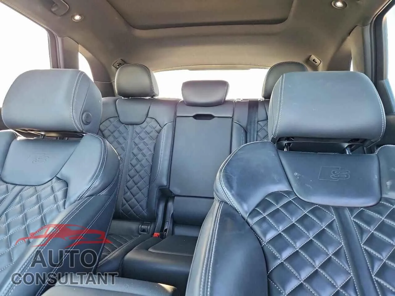2021 AUDI SQ5 Damaged VIN WA1B4AFY8M2024180 – odometer reading