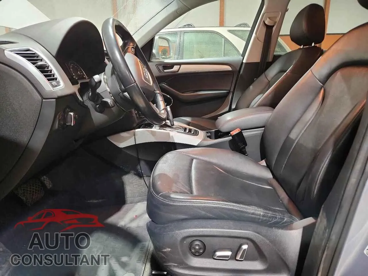 2016 AUDI Q5 Damaged VIN WA1C2AFPXGA144994 – exterior detail