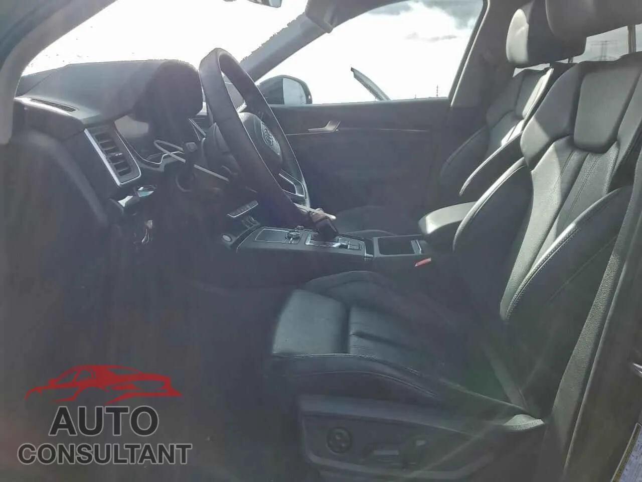 2019 AUDI Q5 Damaged VIN WA1CNAFY9K2022520 – exterior detail 2019 AUDI Q5 Damaged VIN WA1CNAFY9K2022520 – exterior detail