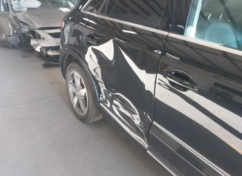 2015 AUDI Q3 Used VIN WA1EFCFS9FR001533 – exterior detail
