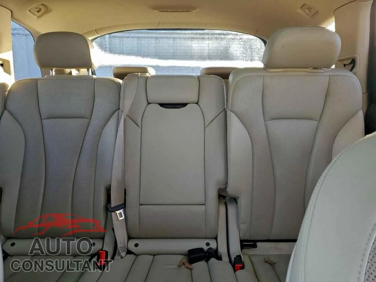 2017 AUDI Q7 Damaged VIN WA1LAAF75HD020568 – odometer reading