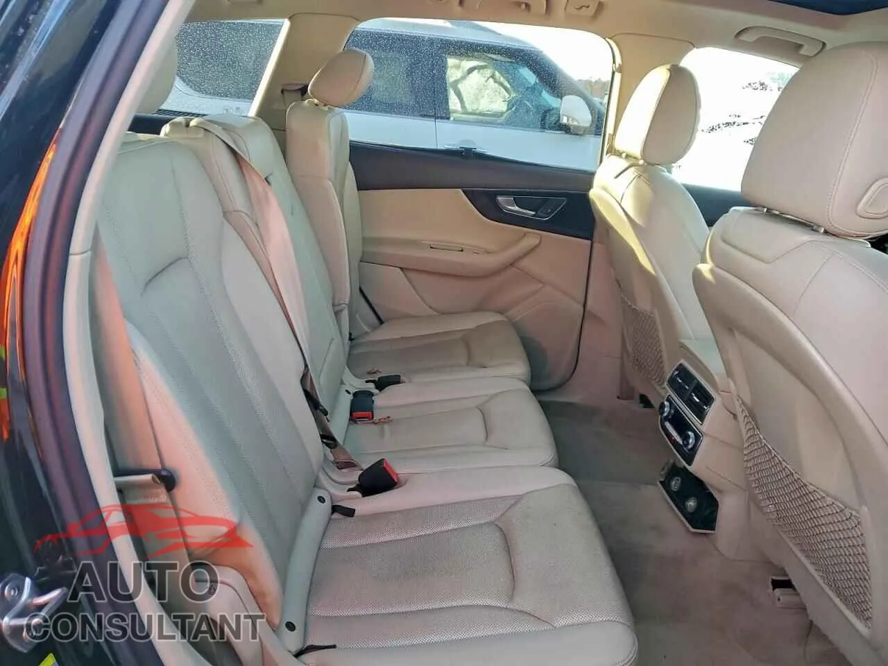 2017 AUDI Q7 Damaged VIN WA1LAAF75HD020568 – photo 11
