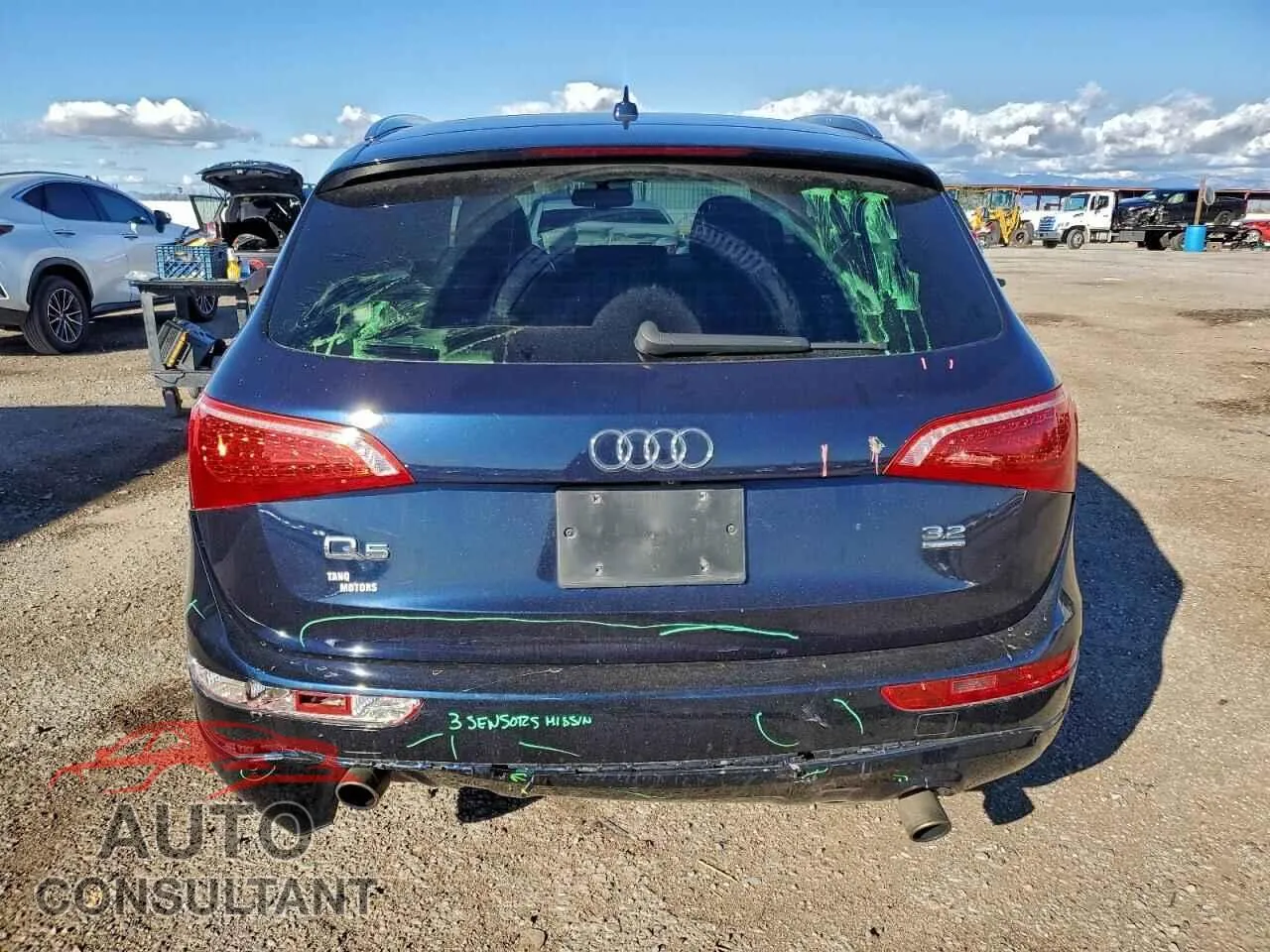2010 AUDI Q5 Damaged VIN WA1LKAFP3AA084581 – engine bay