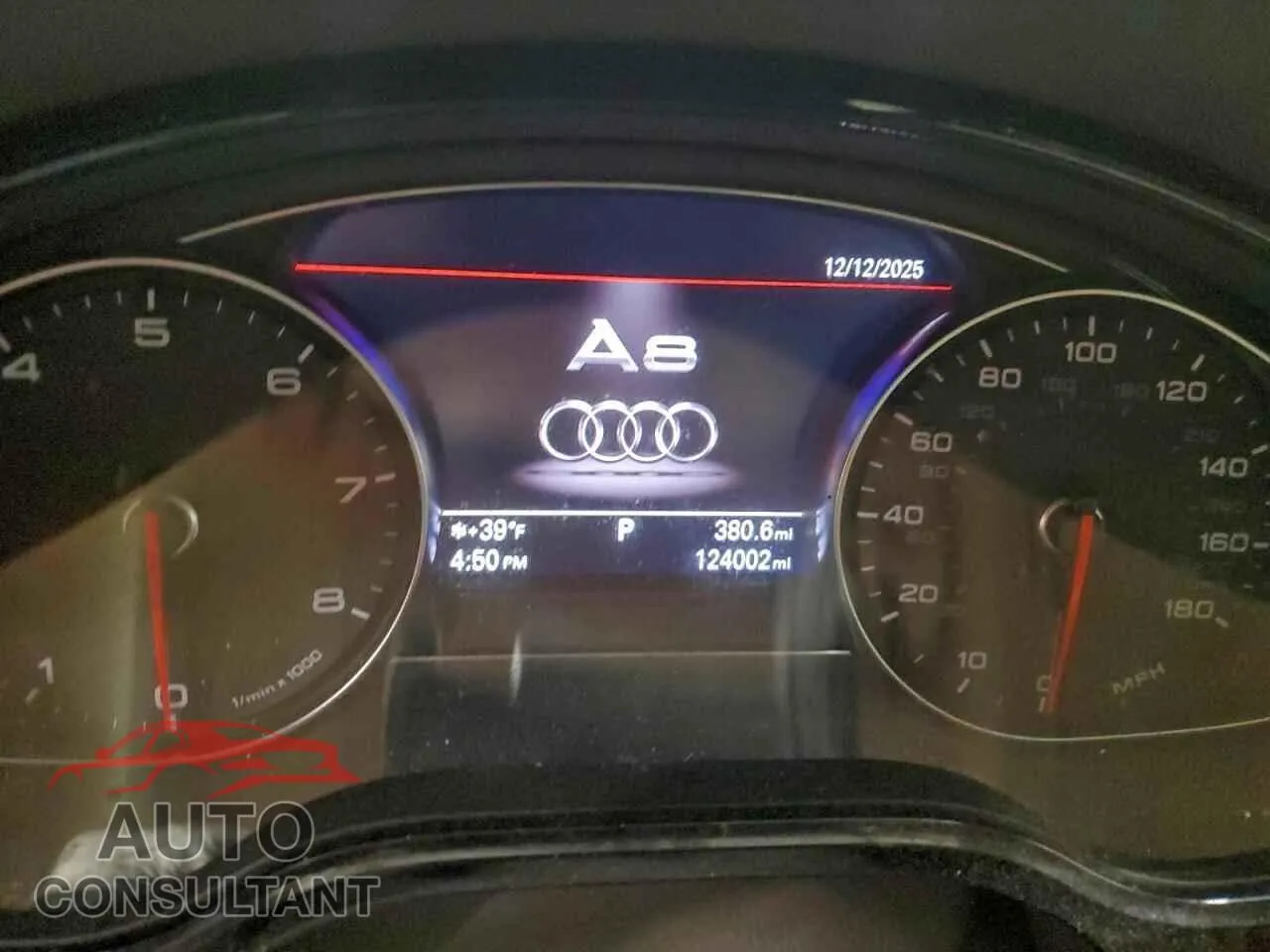 2015 AUDI A8 Damaged VIN WAU3GAFD9FN021592 – trunk area