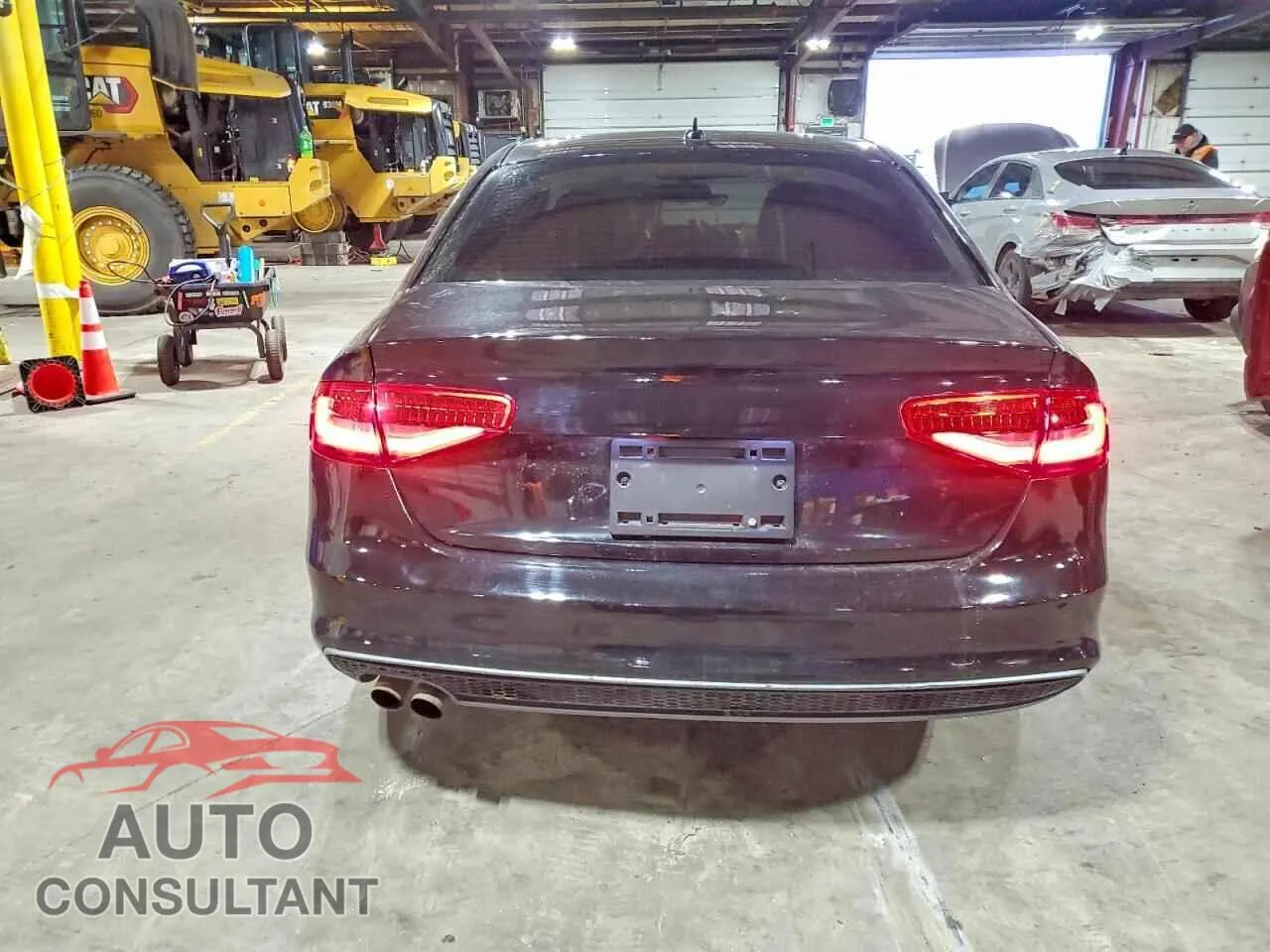 2015 AUDI A4 Damaged VIN WAUAFAFL1FN025914 – engine bay