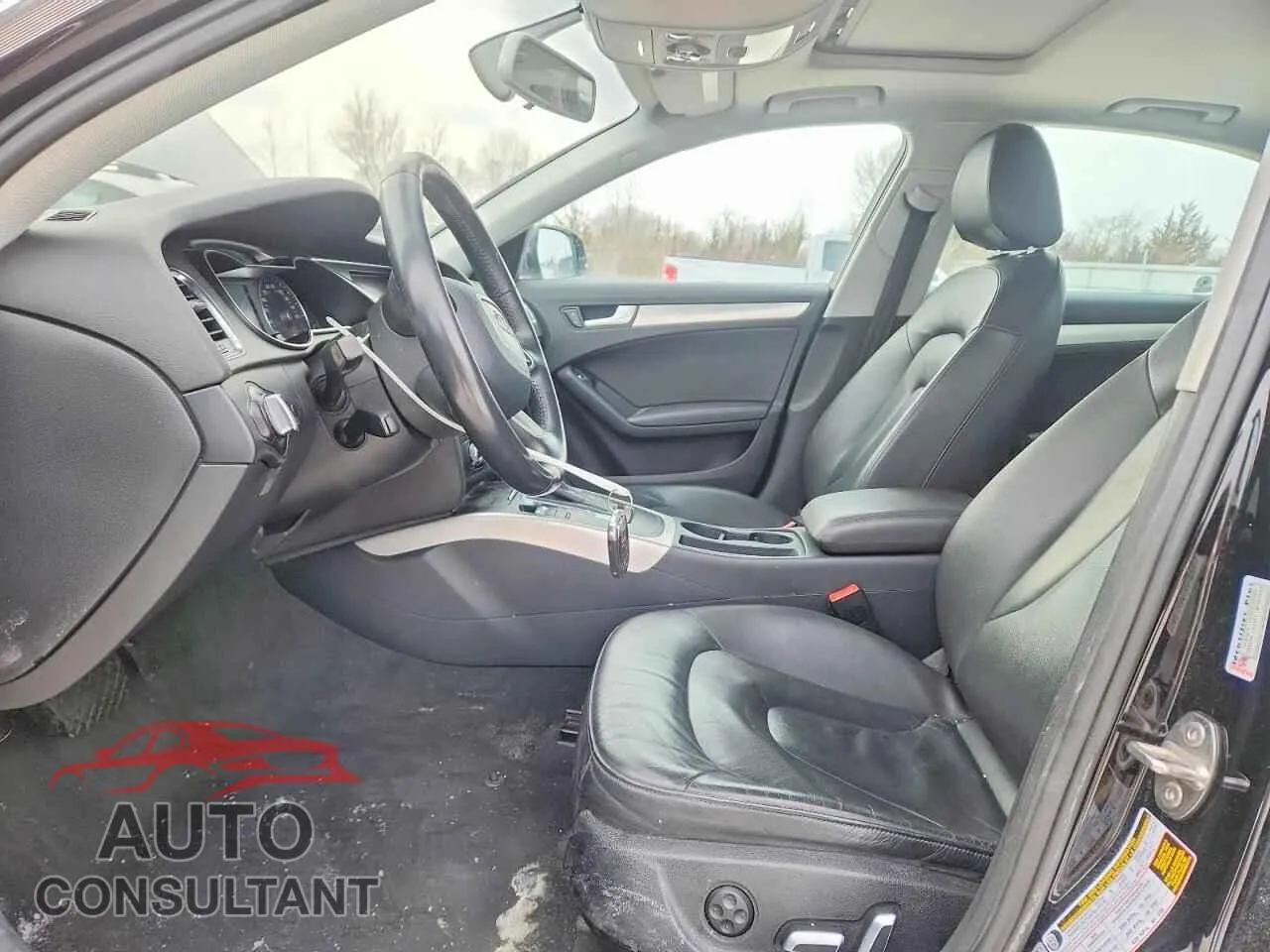 2015 AUDI A4 Damaged VIN WAUAFAFL8FN016899 – exterior detail