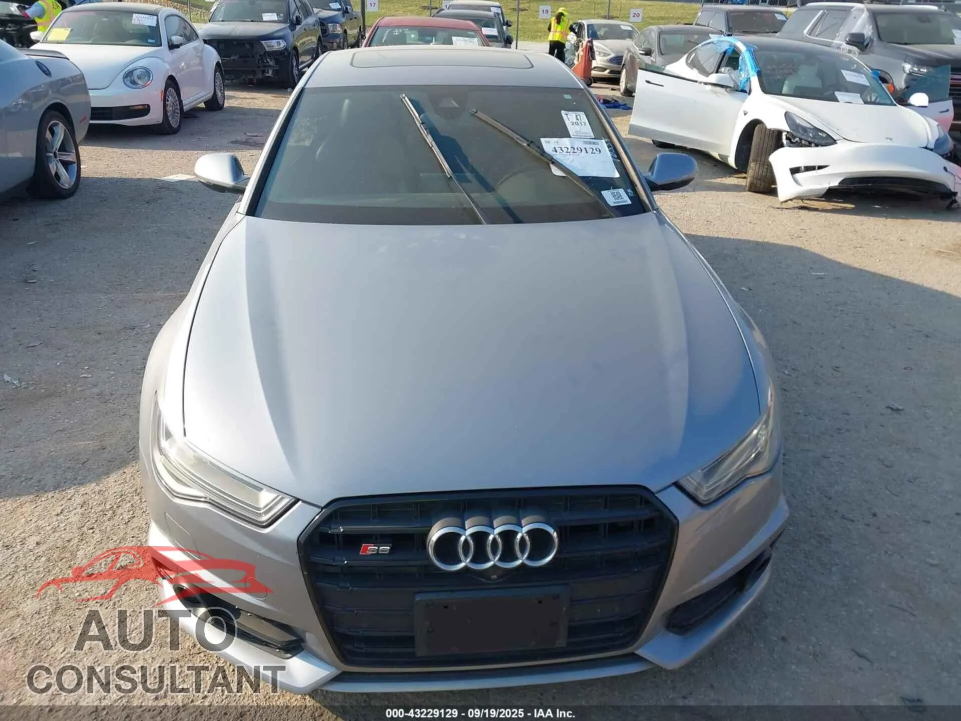 2017 AUDI S6 Damaged VIN WAUFFAFC2HN053794 – engine bay