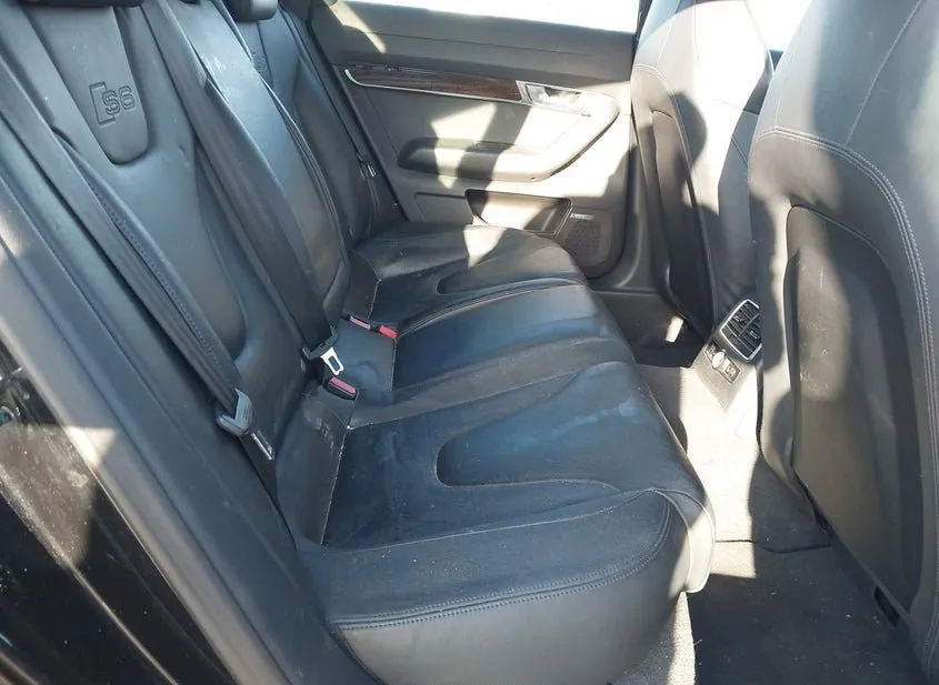 2007 AUDI S6 Used VIN WAUGN74F37N101308 – side profile