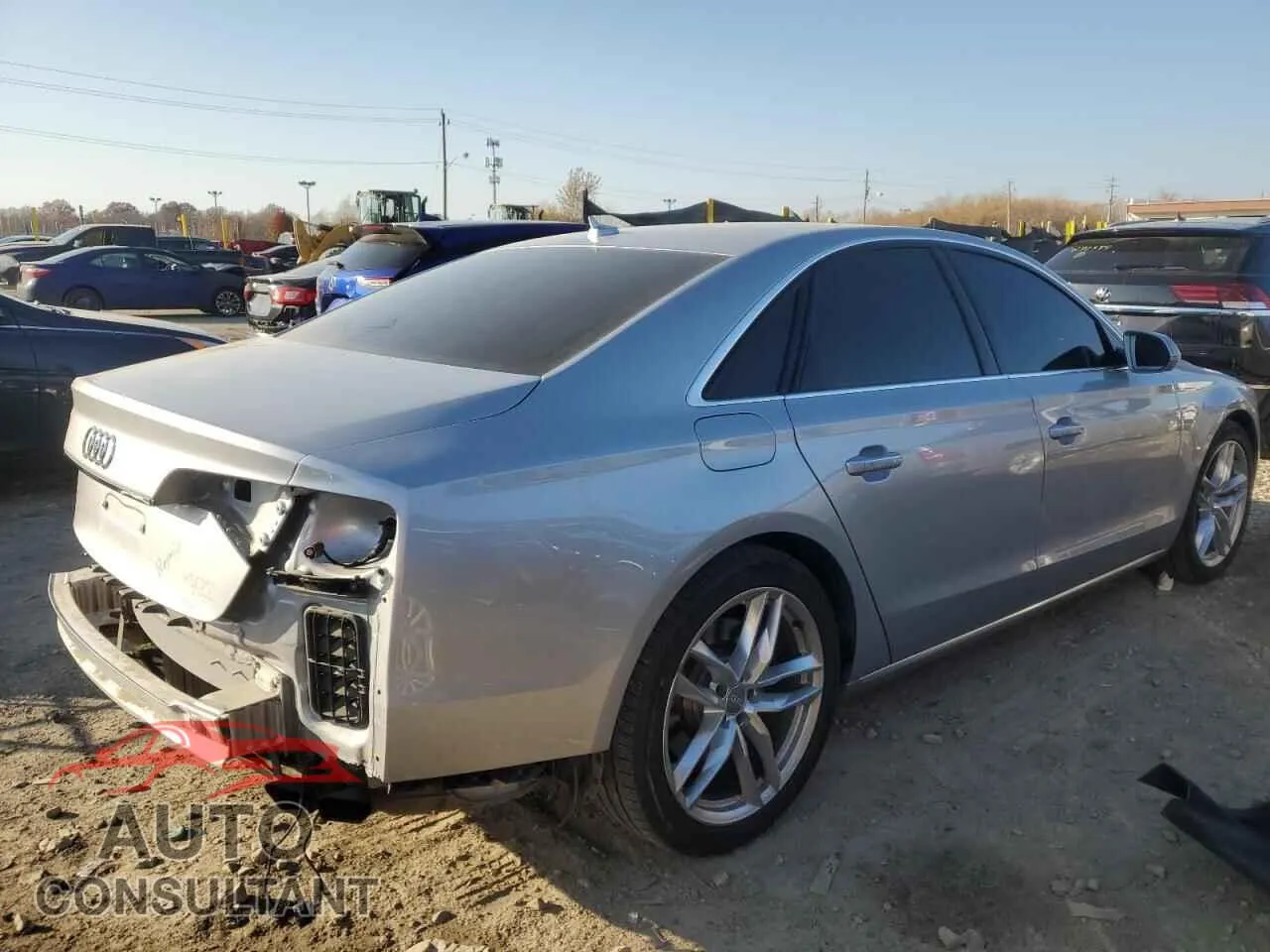 2015 AUDI A8 Damaged VIN WAUJ2AFD1FN024525 – side profile