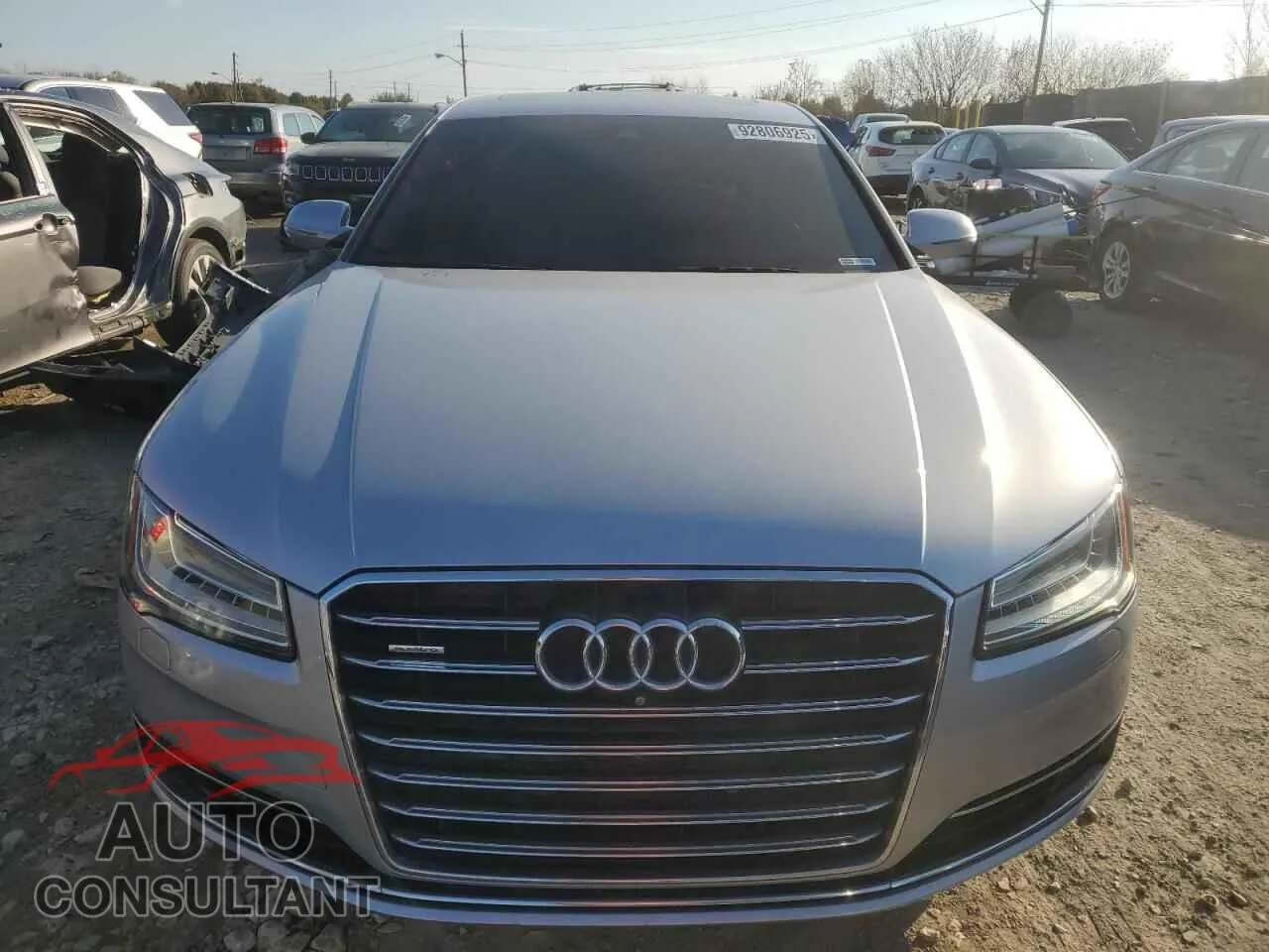 2015 AUDI A8 Damaged VIN WAUJ2AFD1FN024525 – interior seats