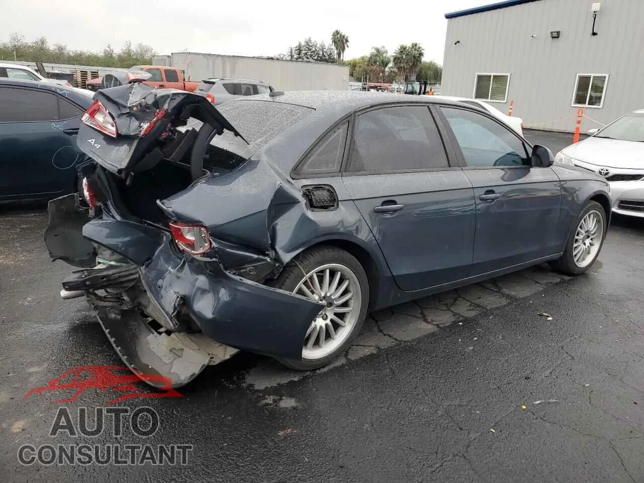2009 AUDI A4 Damaged VIN WAULF78K19A084621 – side profile