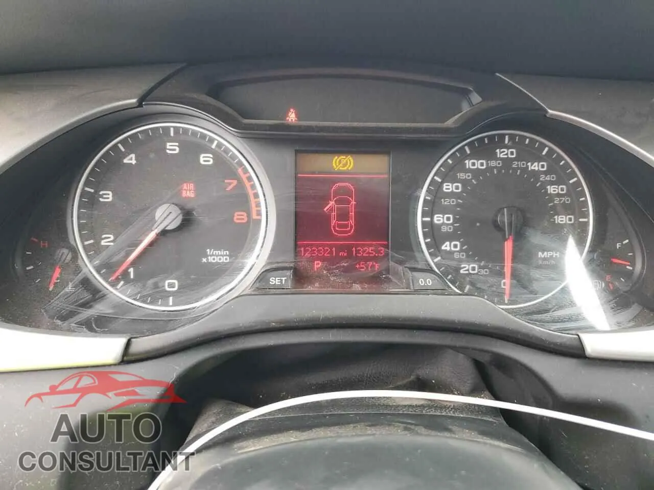 2009 AUDI A4 Damaged VIN WAULF78K19A084621 – trunk area