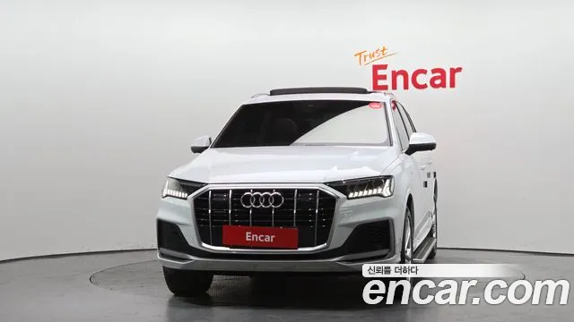 2021 Audi Q7 (4M) 45 TDI Quattro Premium Sold VIN WAUZZZ4M2MD003475 – trunk area