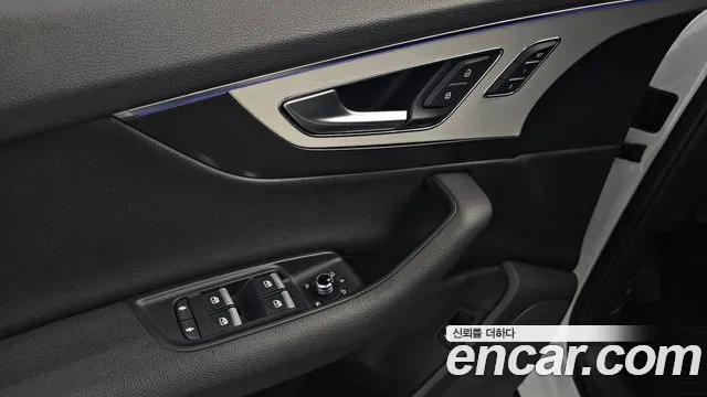 2019 Audi Q7 (4M) 45 TFSI Quattro Sold VIN WAUZZZ4M4KD044493 – rear exterior 2019 Audi Q7 (4M) 45 TFSI Quattro Sold VIN WAUZZZ4M4KD044493 – rear exterior