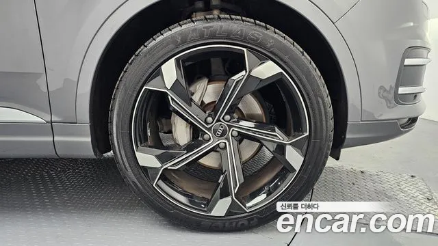 2019 Audi Q7 (4M) 45 TFSI Quattro VIN WAUZZZ4M5KD043675