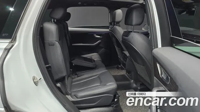 2021 Audi Q7 (4M) 45 TDI Quattro Premium Sold VIN WAUZZZ4M5MD004622 – rear exterior