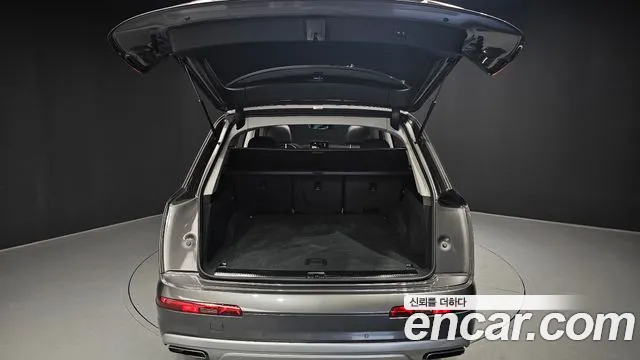 2019 Audi Q7 (4M) 45 TFSI Quattro Sold VIN WAUZZZ4M6KD047346 – dashboard 2019 Audi Q7 (4M) 45 TFSI Quattro Sold VIN WAUZZZ4M6KD047346 – dashboard