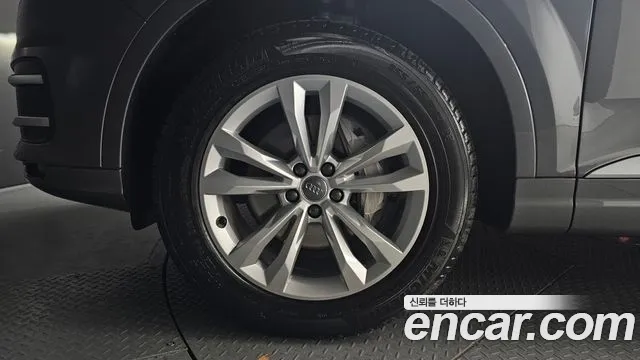 2019 Audi Q7 (4M) 45 TFSI Quattro Sold VIN WAUZZZ4M6KD047346 – photo 13 2019 Audi Q7 (4M) 45 TFSI Quattro Sold VIN WAUZZZ4M6KD047346 – photo 13
