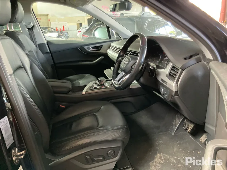 2017 Audi Q7 Used VIN WAUZZZ4M7HD056078 – photo 20