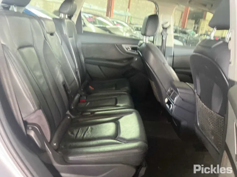2015 Audi Q7 Damaged VIN WAUZZZ4M9GD014980 – rear exterior