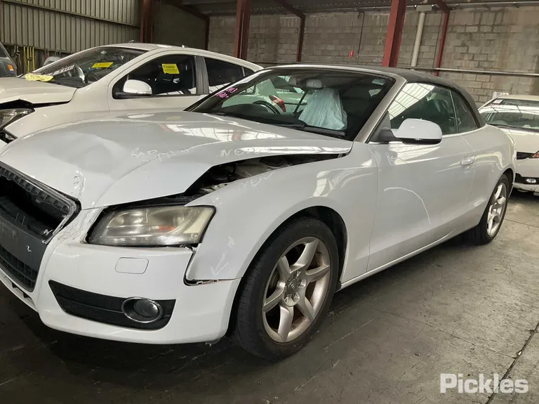 2012 Audi A5 VIN WAUZZZ8F3BN024970