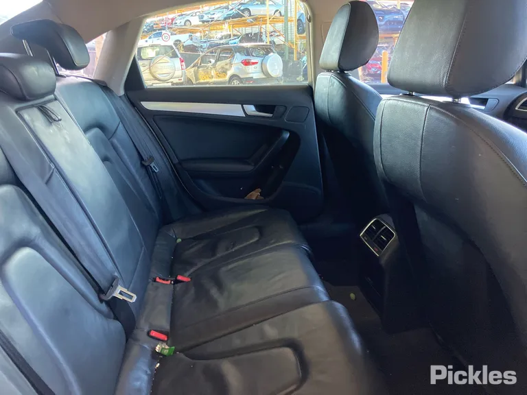 2010 Audi A4 Used VIN WAUZZZ8K3BA021538 – photo 17