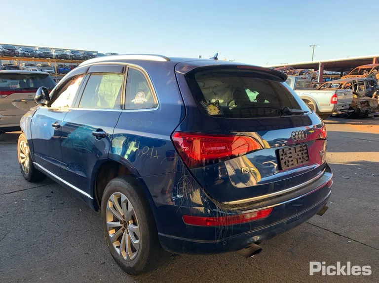 2015 Audi Q5 VIN WAUZZZ8R6GA020632