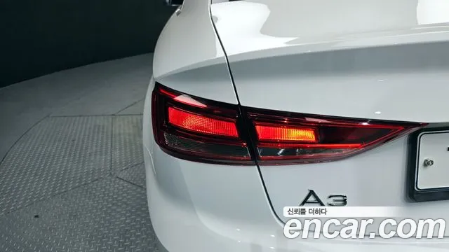 2018 Audi New A3 40 TFSI Sold VIN WAUZZZ8V0J1081141 – photo 31