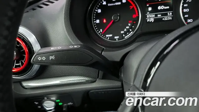 2018 Audi New A3 40 TFSI Sold VIN WAUZZZ8V1J1084677 – exterior detail