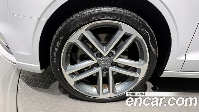2019 Audi New A3 40 TFSI Sold VIN WAUZZZ8V1KA117968 – exterior detail