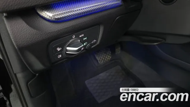 2018 Audi New A3 40 TFSI Sold VIN WAUZZZ8V4J1086469 – interior seats