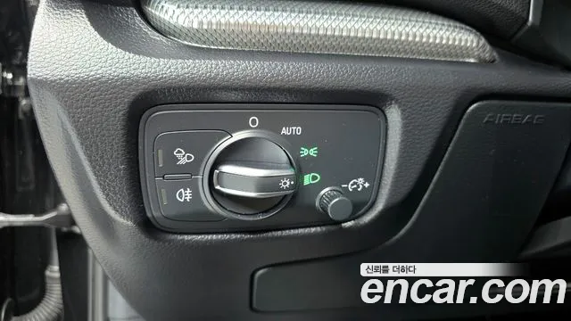 2018 Audi New A3 40 TFSI Sold VIN WAUZZZ8V4J1089159 – interior seats