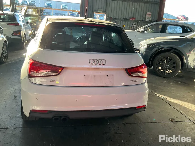2016 Audi A1 VIN WAUZZZ8X9GB063838