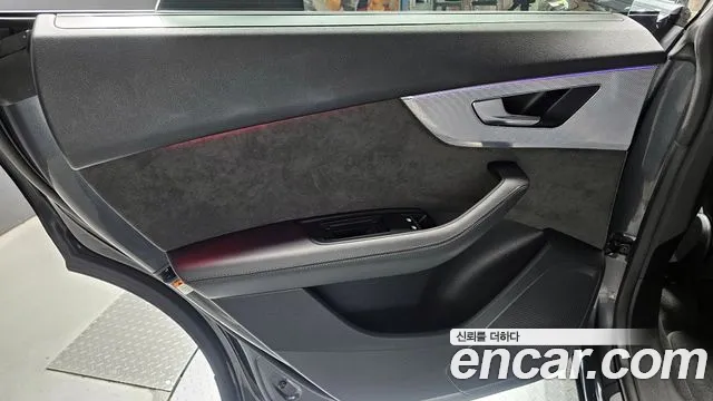 2020 Audi Q8 (4M) 45 TDI Quattro Premium Sold VIN WAUZZZF16LD013766 – engine bay