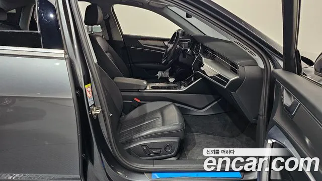 2021 Audi A6 (C8) 45 TFSI Sold VIN WAUZZZF21MN037848 – trunk area