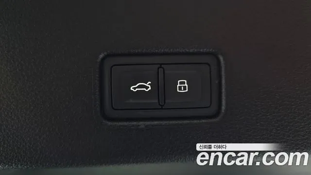 2021 Audi A7 (4K) 55 TFSI Quattro Premium Sold VIN WAUZZZF21MN045996 – interior seats