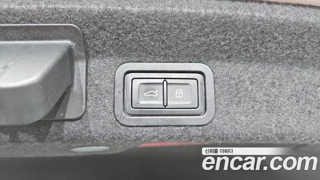 2020 Audi A6 (C8) 40 TDI Premium Sold VIN WAUZZZF24LN018595 – dashboard 2020 Audi A6 (C8) 40 TDI Premium Sold VIN WAUZZZF24LN018595 – dashboard