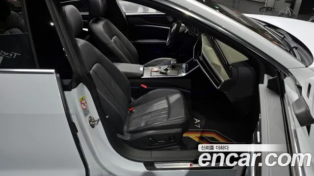 2020 Audi A7 (4K) 45 TDI Quattro Premium Sold VIN WAUZZZF24LN093216 – trunk area