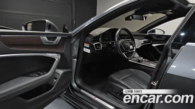 2022 Audi A7 (4K) 45 TDI Quattro Premium Sold VIN WAUZZZF24NN003047 – rear exterior